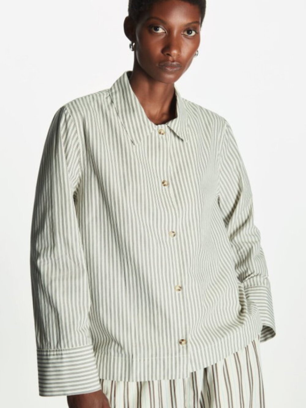 COS Regular-Fit Cropped Striped Shirt in Multi Stripe Size Large